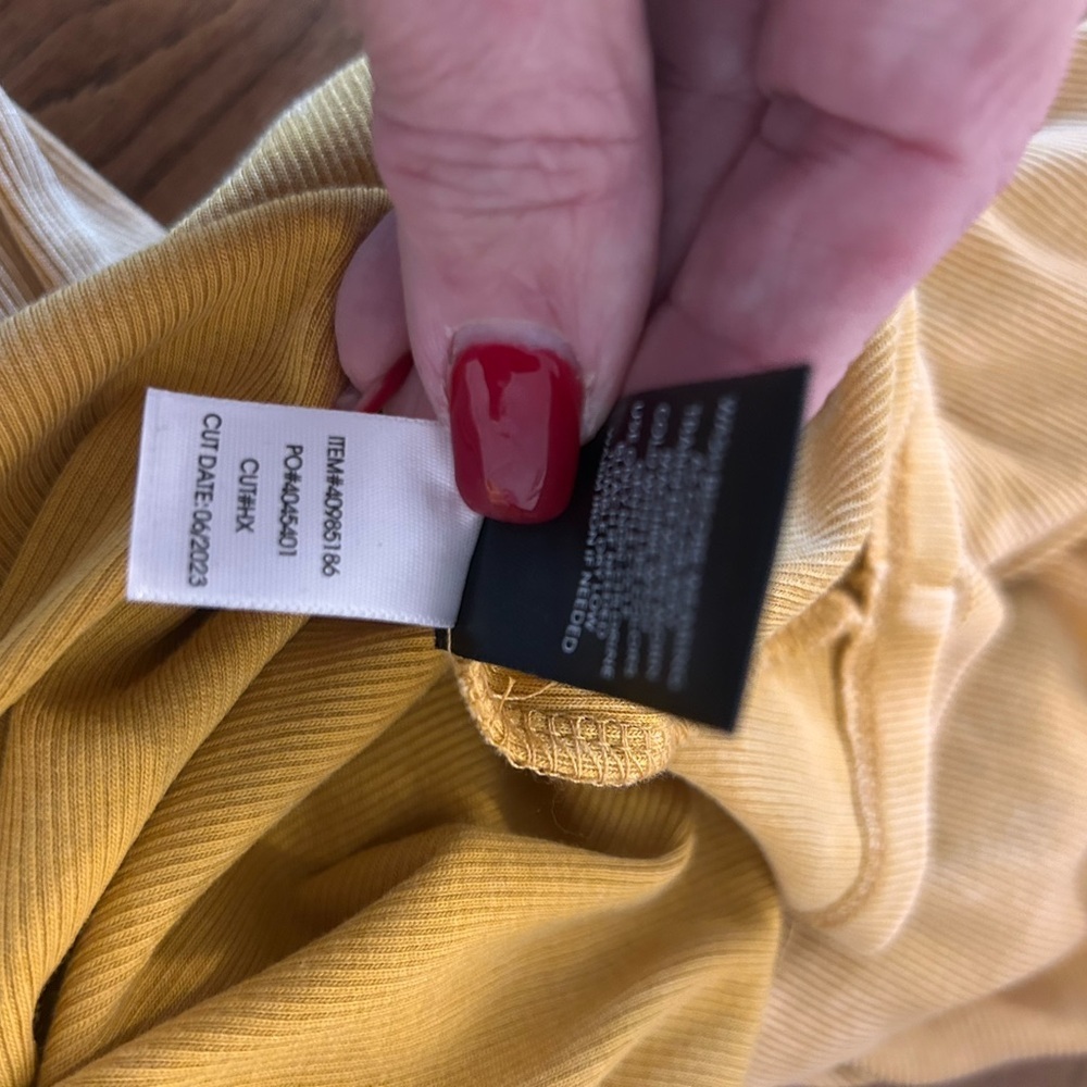 NWT Torrid Mustard Long Sleeve Top with Lace Detail Size 2 (18-20) - Picture 9 of 9